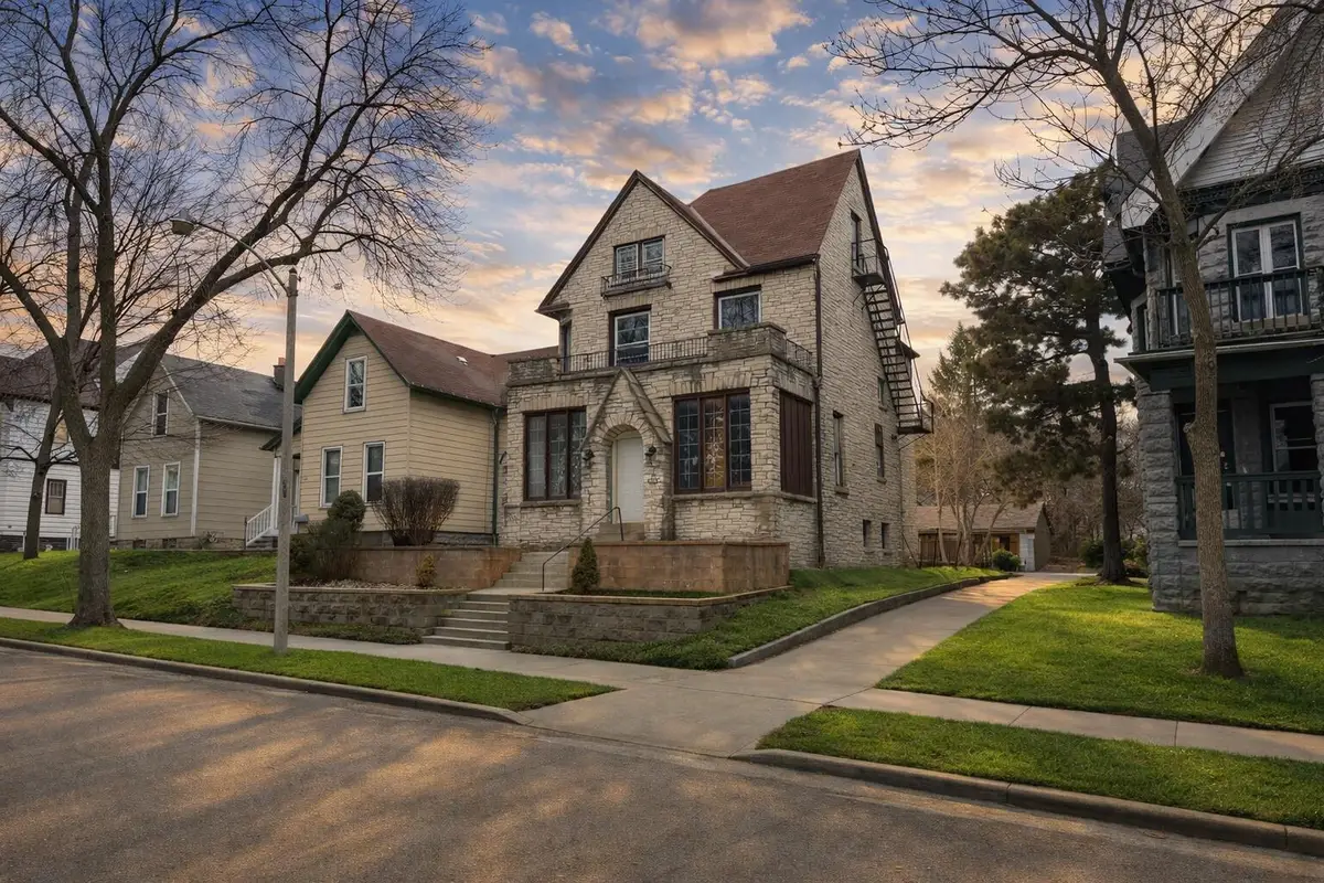 743 S 24th St, Milwaukee, WI 53204 - #1