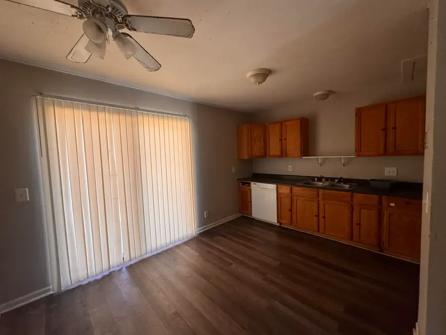 6266 W Port Ave, Milwaukee, WI 53223 - #3