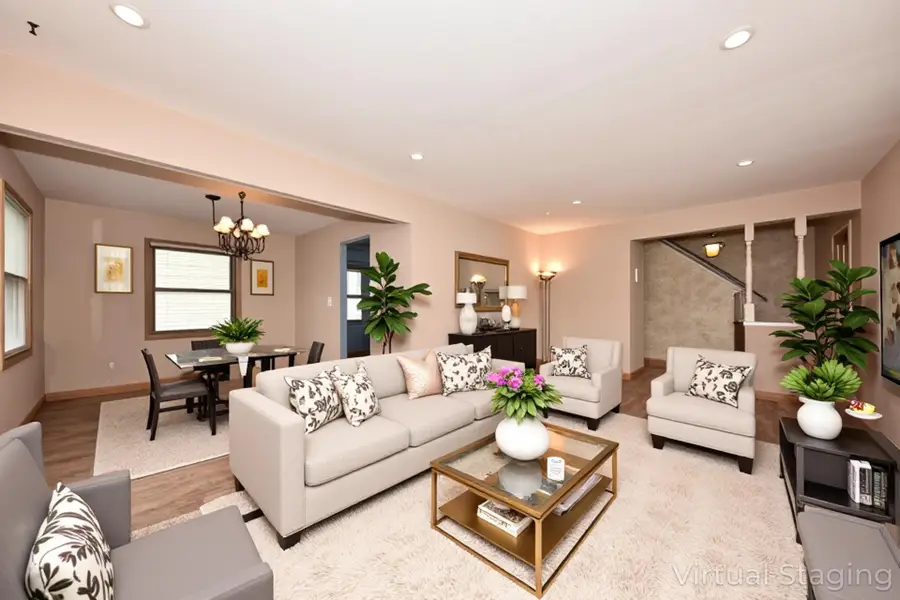 5801 N Lake Dr, Whitefish Bay, WI 53217 - #2