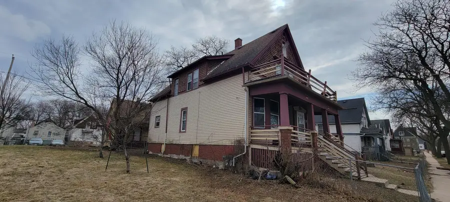 3154 N 12th St, Milwaukee, WI 53206 - #2
