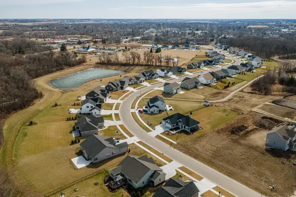 1065 5th Ave, Union Grove, WI 53182