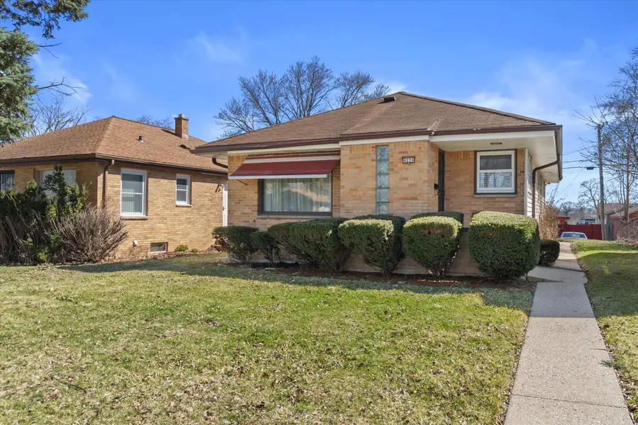 4224 N 67th St, Milwaukee, WI 53216 - #2