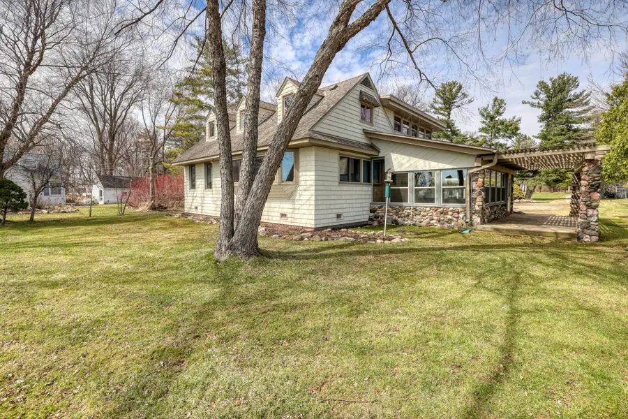 37909 Valley Rd, Summit, WI 53066 - #3