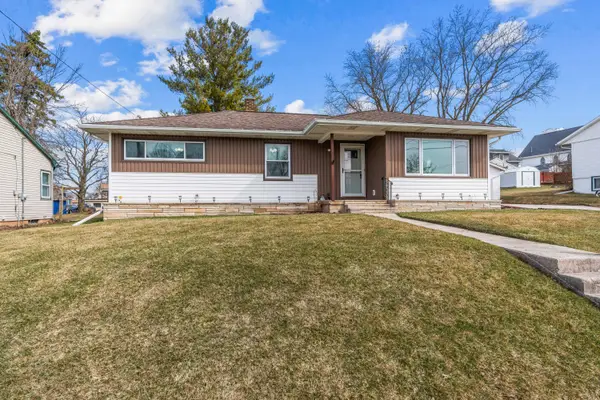 128 Roosevelt St, Valders, WI 54245