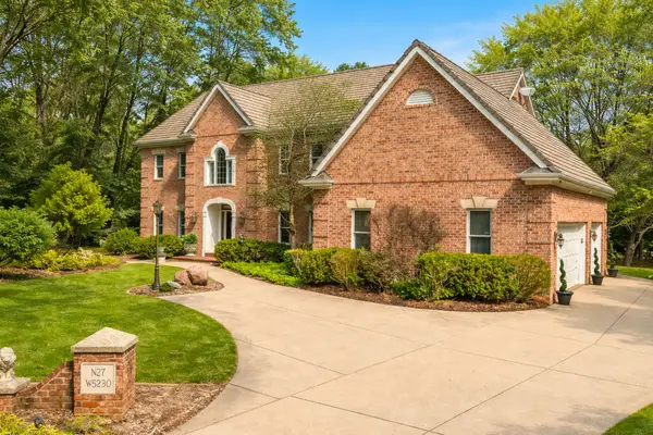 N27W5230 Hamilton Rd, Cedarburg, WI 53012