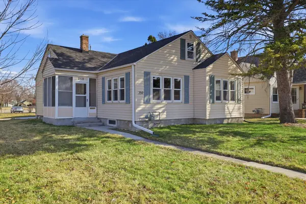 259 14th St, Fond Du Lac, WI 54935