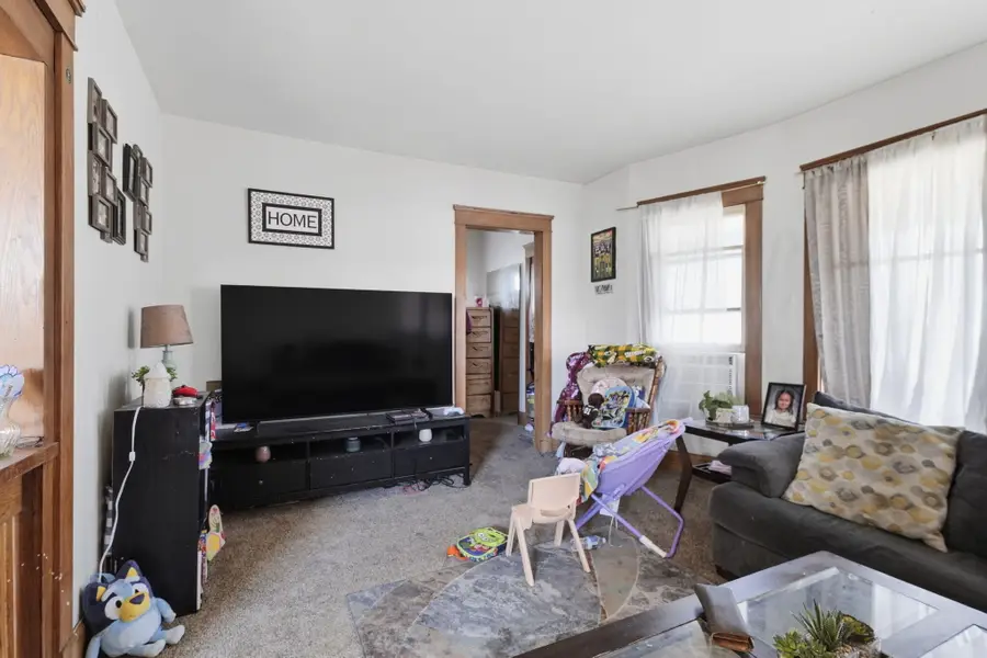 1356 Deane Blvd, Racine, WI 53405 - #3