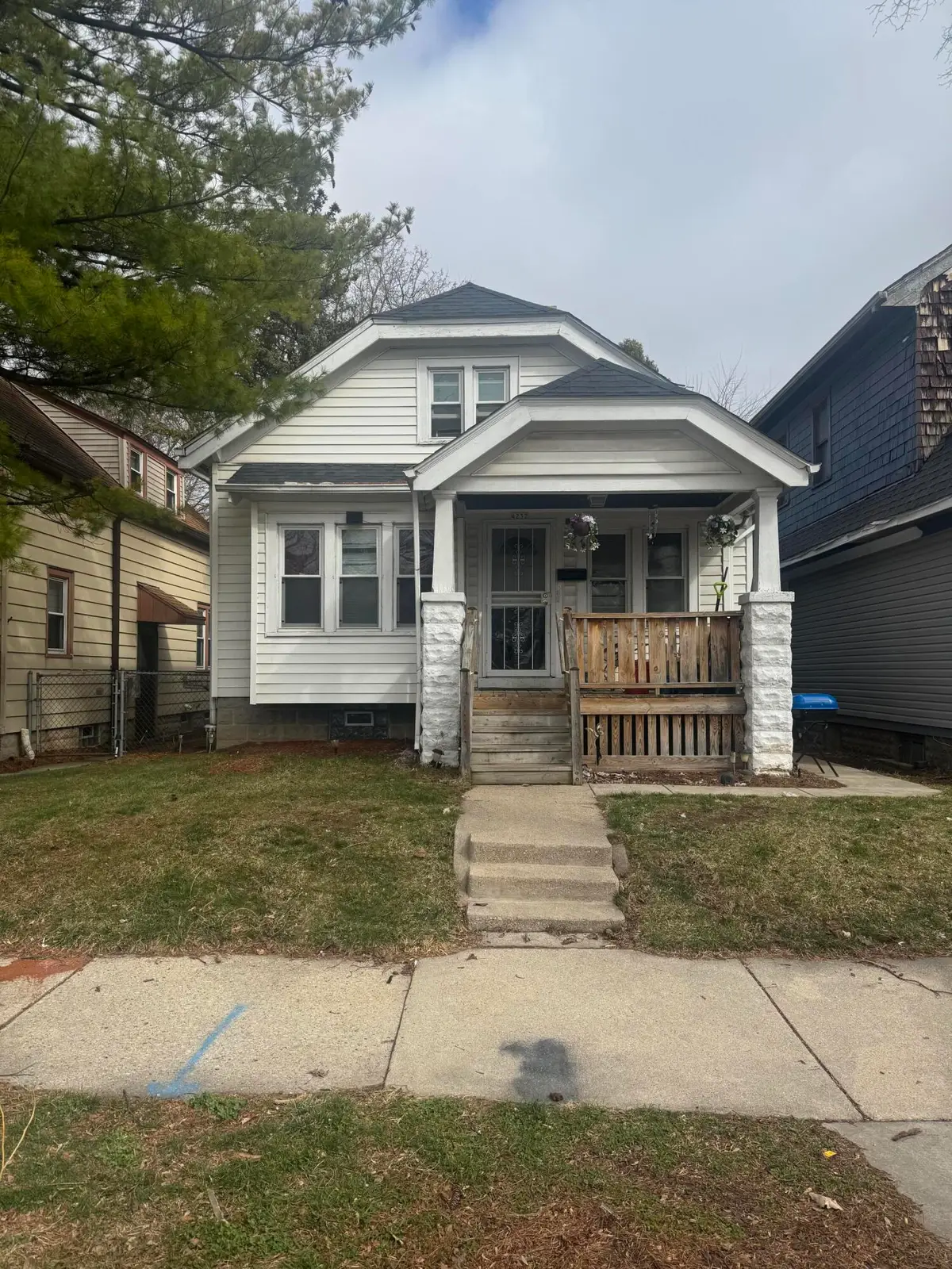 4232 W Auer Ave, Milwaukee, WI 53216 - #1