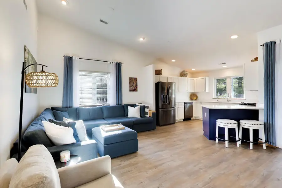 91 Potawatomi Rd, Williams Bay, WI 53191 - #3