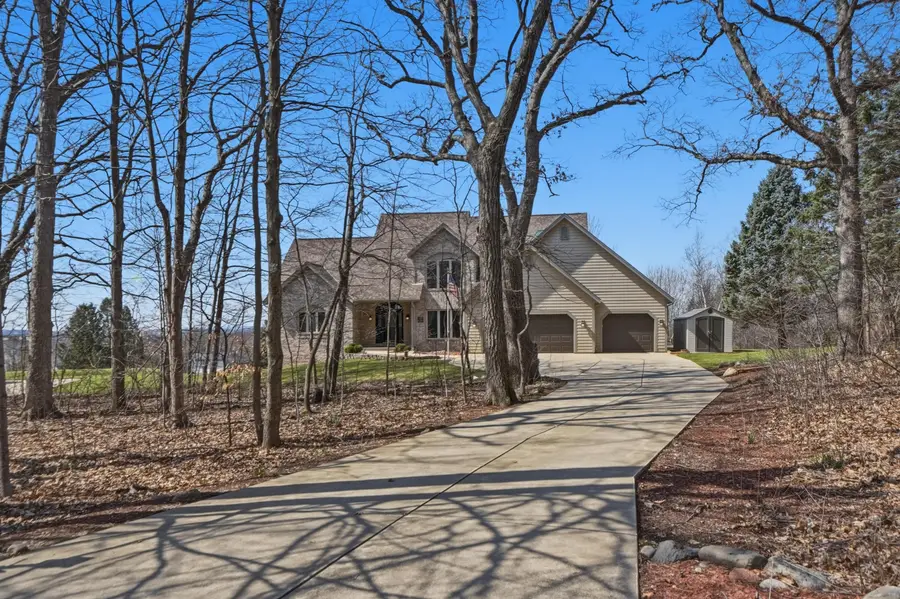 S47W23665 Frontier Pass, Waukesha, WI 53189 - #2