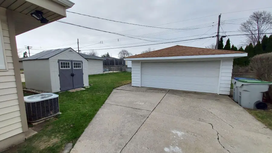 3642 S 95th St, Milwaukee, WI 53228 - #3