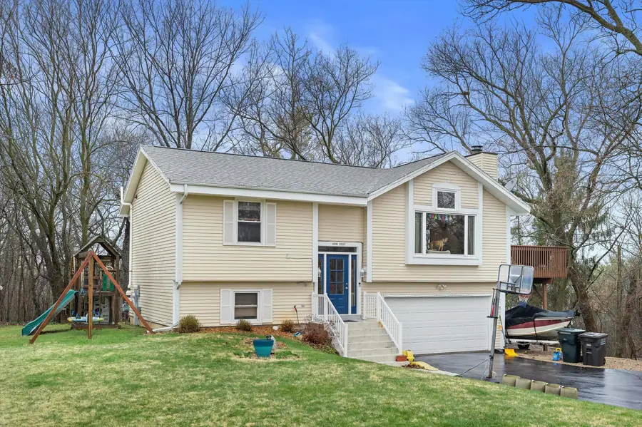 W299S10917 Valley Ridge Dr, Mukwonago, WI 53149 - #3