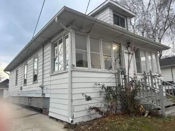 6053 37th Ave, Kenosha, WI 53142