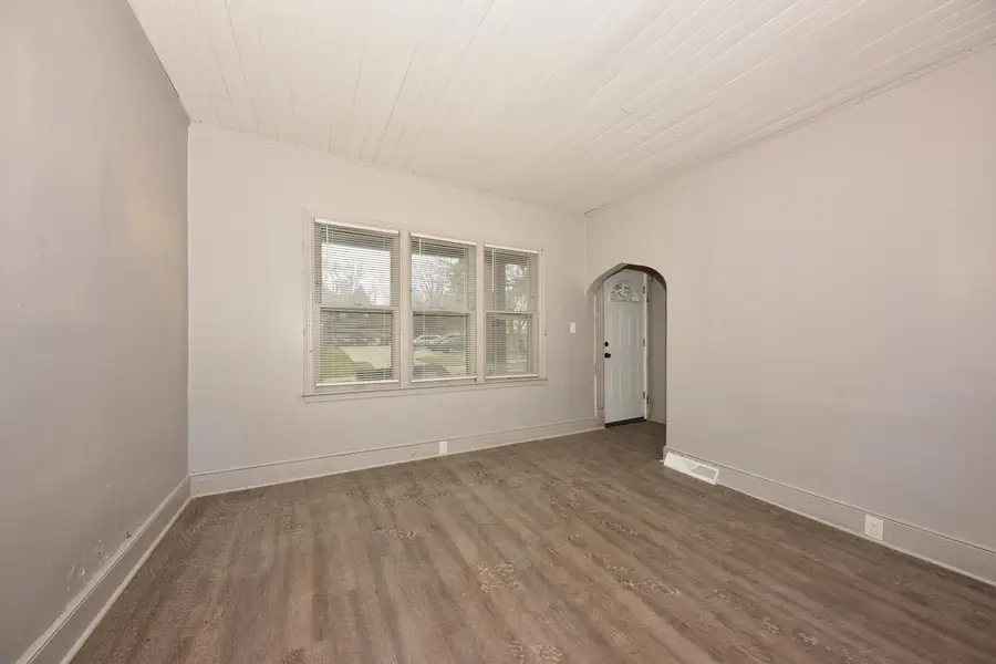 1225 W Keefe Ave, Milwaukee, WI 53206 - #3