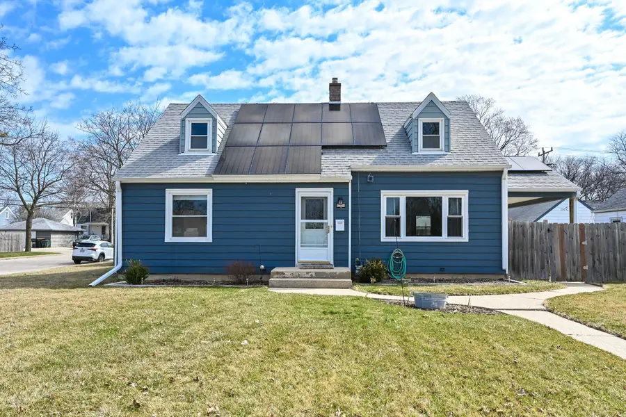 1304 S 116th St, West Allis, WI 53214 - #2