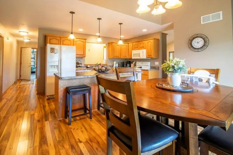 1500 Wedgewood Dr, Watertown, WI 53098 - #3