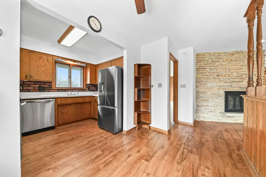 N60W15671 Hawthorne Dr, Menomonee Falls, WI 53051 - #3