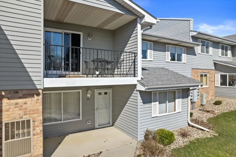 1057 N Sunnyslope Dr, Mount Pleasant, WI 53406 - #3