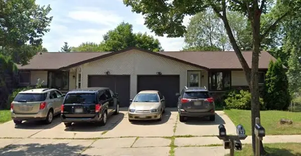 830 Edgewood Dr, Green Bay, WI 54311