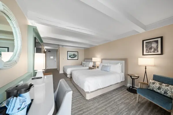 269 Fontana Blvd, Fontana, WI 53125