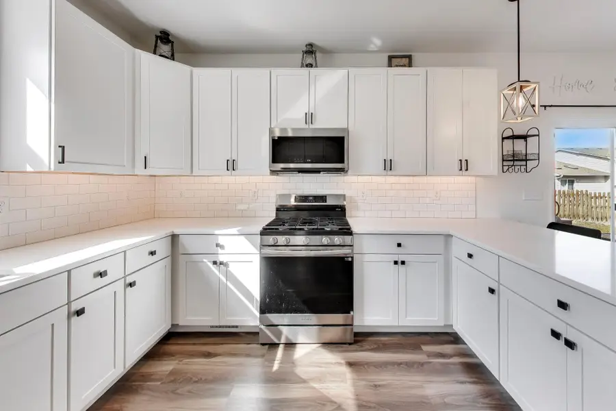 W1328 Eastwood Rd, Bloomfield, WI 53128 - #3