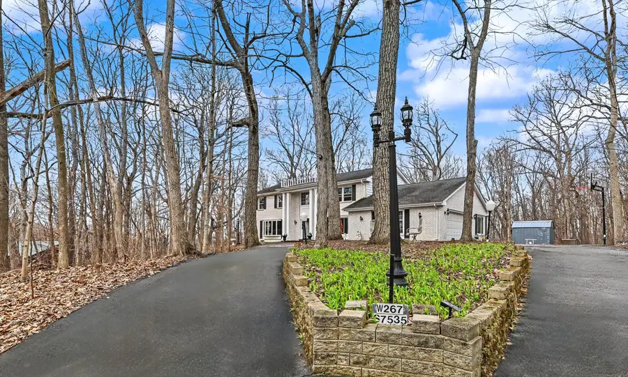 W267S7535 Olympia Ct N, Vernon, WI 53189 - #2