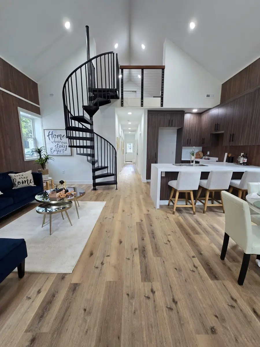 5766 N 42nd St, Milwaukee, WI 53209 - #3