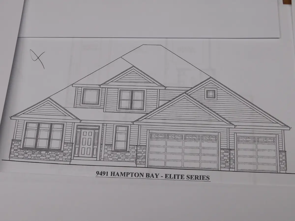 213 Mulberry Ln, Grafton, WI 53024 - #1