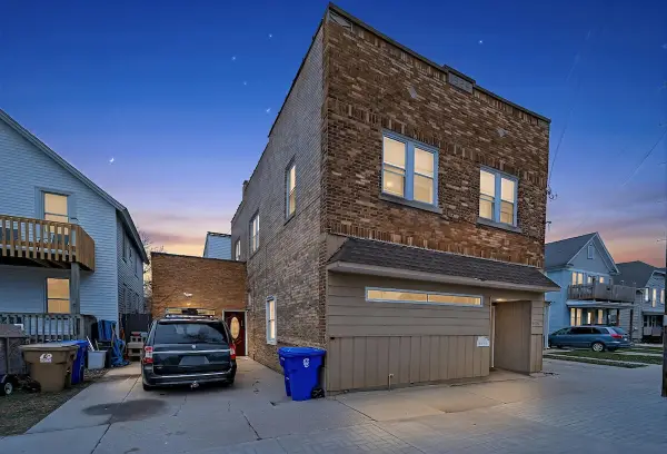 3828 14th Ave, Kenosha, WI 53140