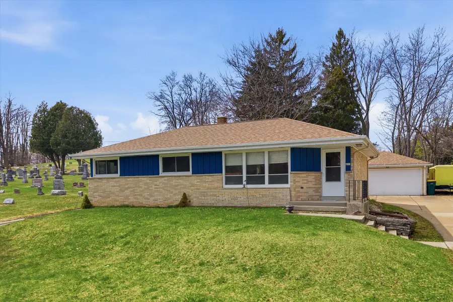 601 S Main St, Saukville, WI 53080 - #2