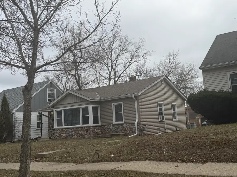 4368 N 62nd St, Milwaukee, WI 53216 - #3