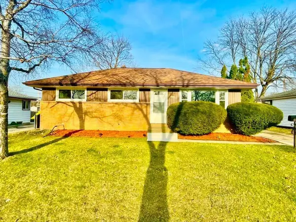 6504 N 85th St, Milwaukee, WI 53224