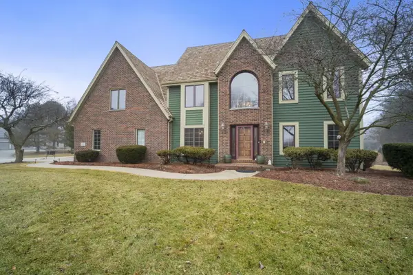 2840 Norman Dr, Brookfield, WI 53045