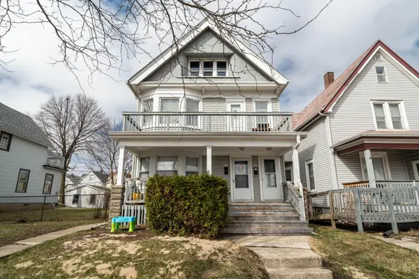 1317 S 71st St, Milwaukee, WI 53214