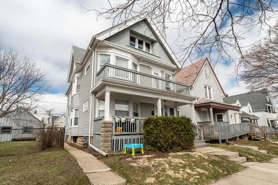 1317 S 71st St, Milwaukee, WI 53214 - #2