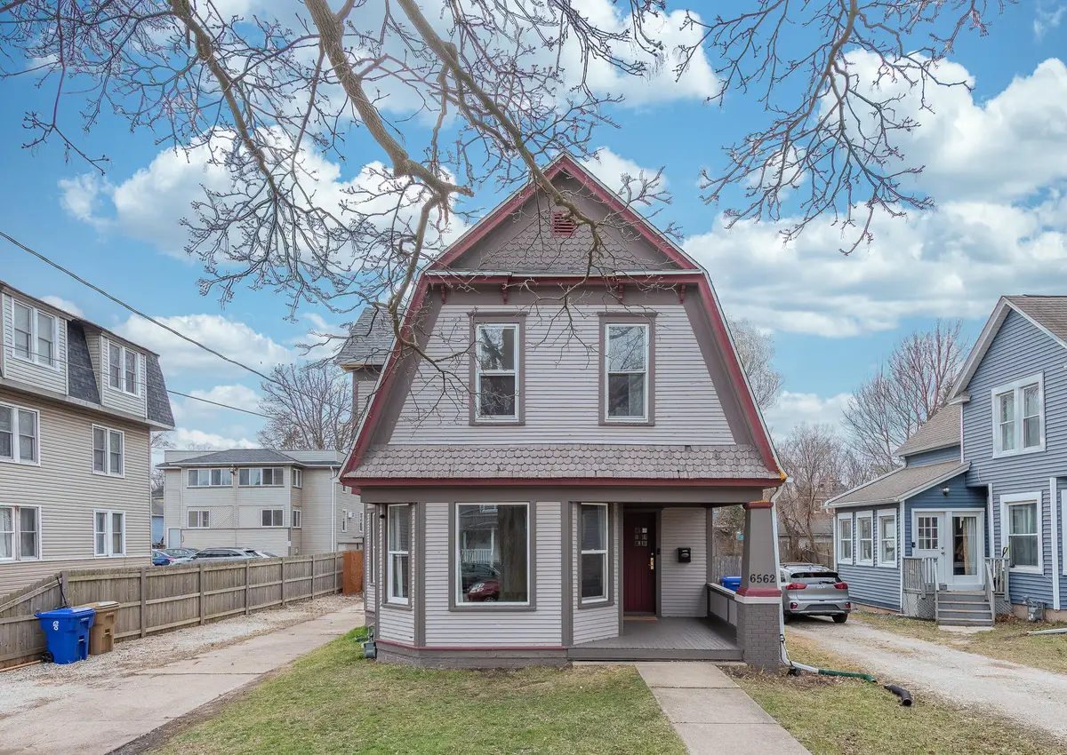 6562 5th Ave, Kenosha, WI 53143 - #1