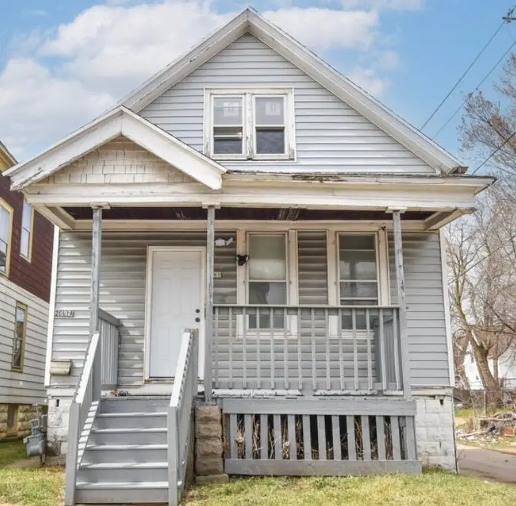 2661 N 35th St, Milwaukee, WI 53210 - #1