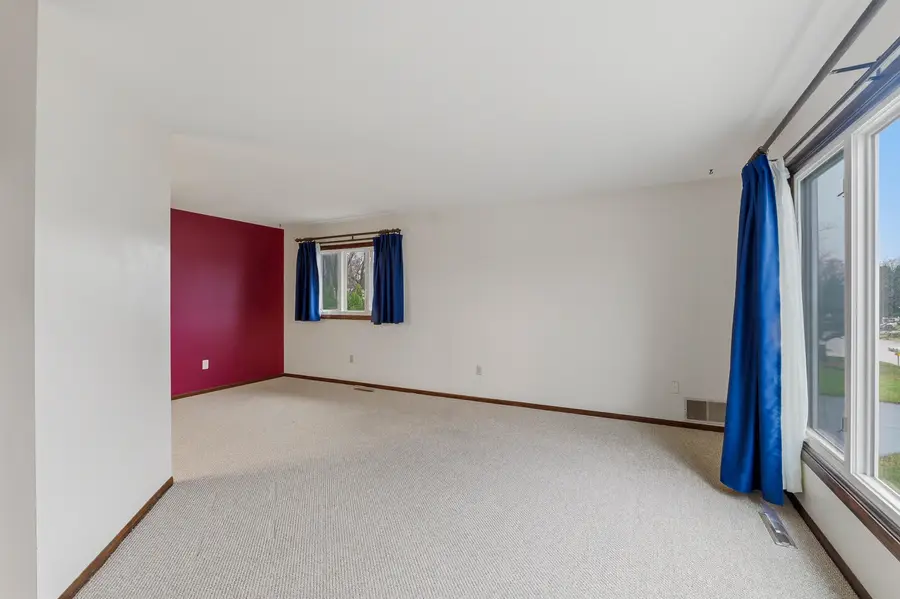 438 Emmer St, Mayville, WI 53050 - #2