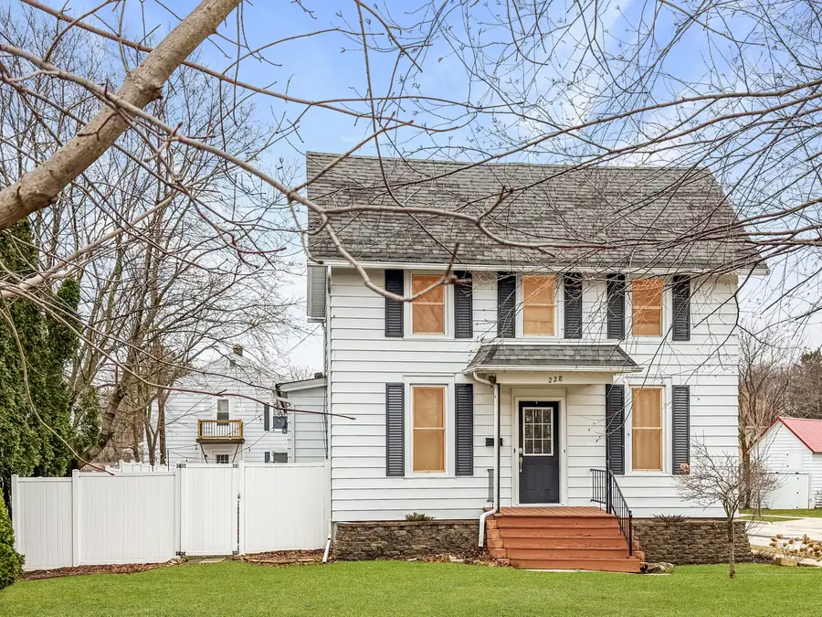 228 North St, Plymouth, WI 53073 - #3