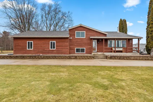 7624 Seidl Rd, Kossuth, WI 54220