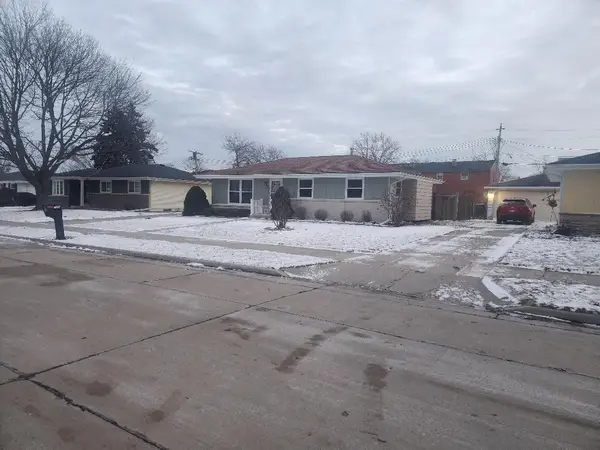 725 Sydney Dr, Racine, WI 53402