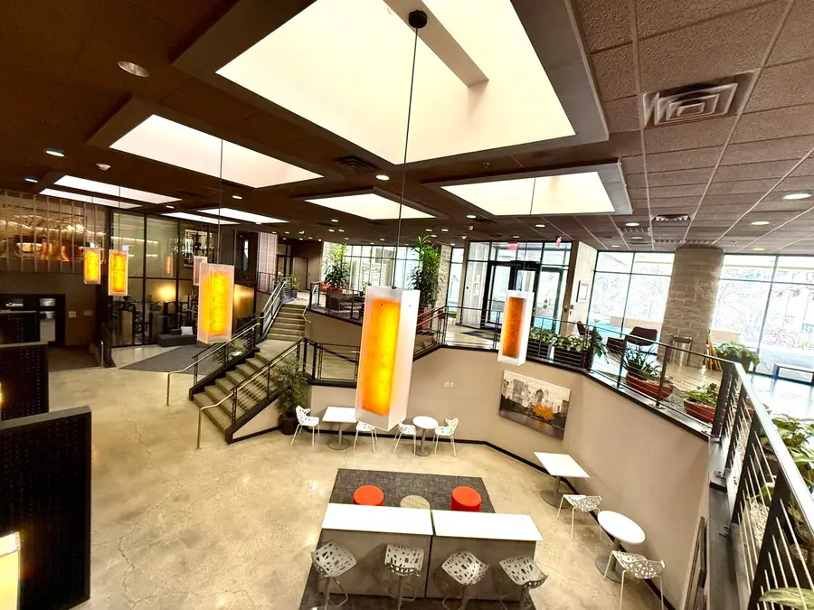 270 E Highland Ave, Milwaukee, WI 53202 - #3