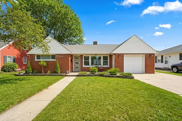 7609 20th Ave, Kenosha, WI 53143