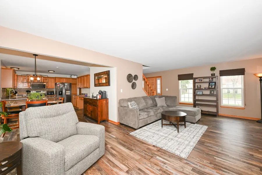 3728 Stillwater Cir, Waukesha, WI 53189 - #3