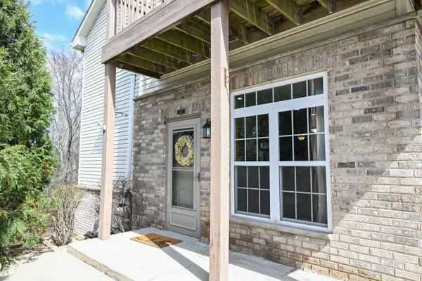 9267 S 54th St, Franklin, WI 53132