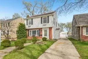 2360 N 83rd St, Wauwatosa, WI 53213 - #2