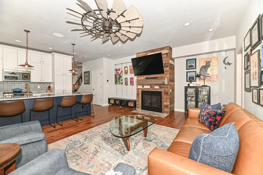 2414 S Williams St, Milwaukee, WI 53207 - #2