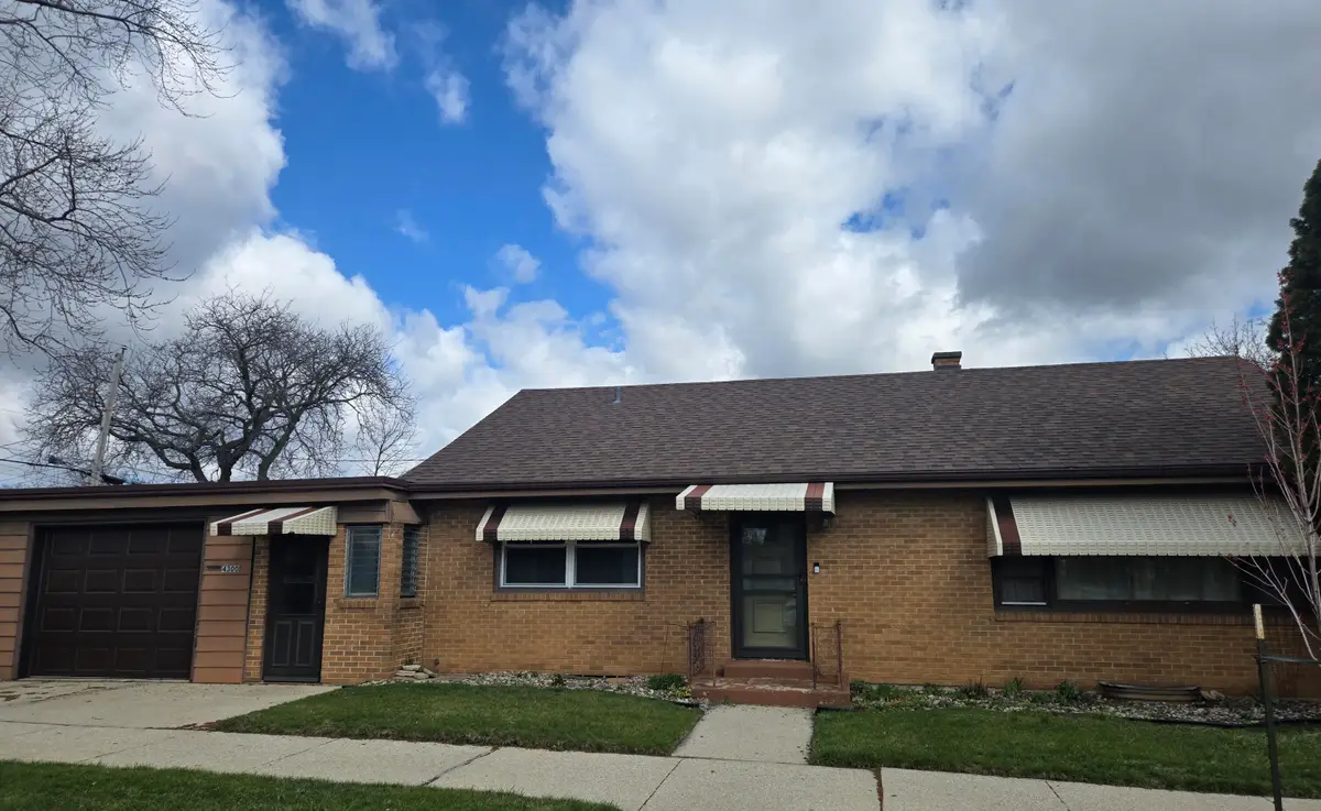 4300 Kinzie St, Racine, WI 53402 - #1