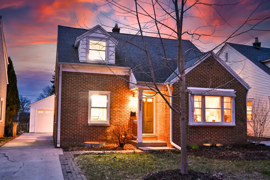 2625 N 65th St, Wauwatosa, WI 53213 - #2