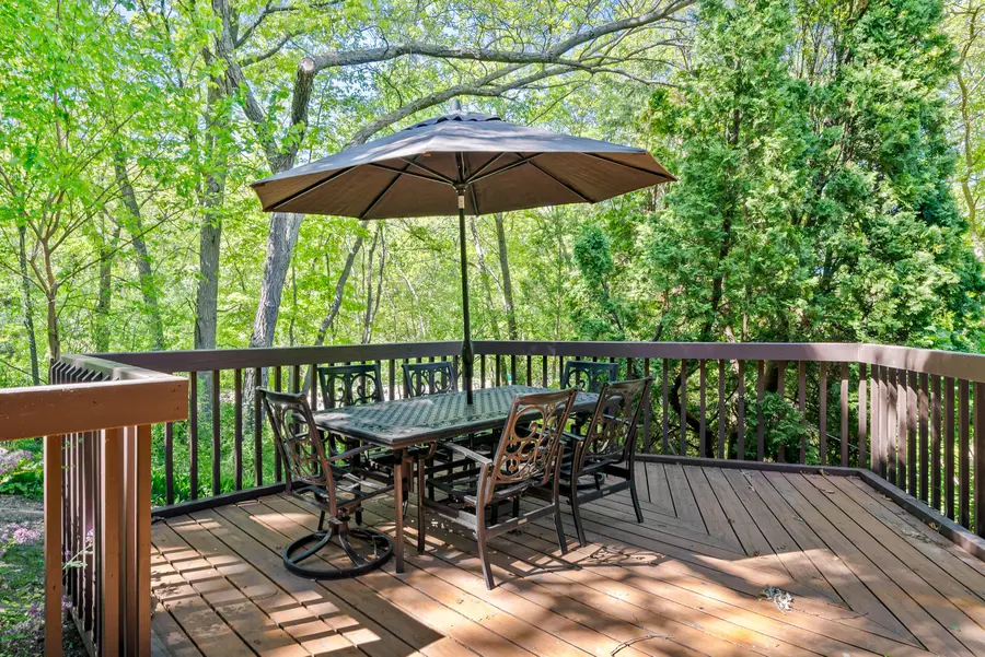 840 Woodland Ct, Fontana, WI 53125 - #2